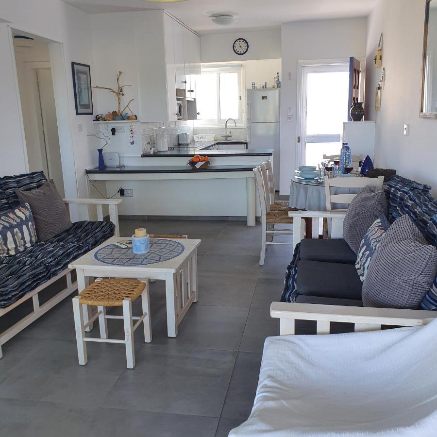 Latchi Ithaki, 2 Bedroom Penthouse Экстерьер фото